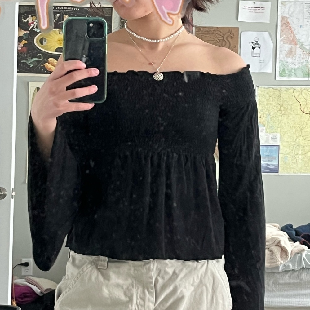 Off the shoulders top